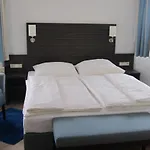 Hotel Konoba Meckenheim (North Rhine-Westphalia)