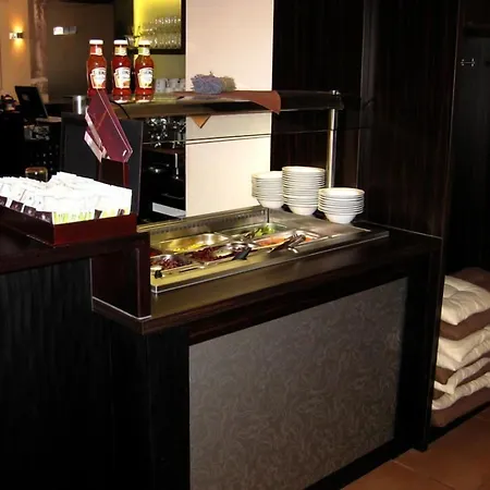 Konoba 3* مكنهايم