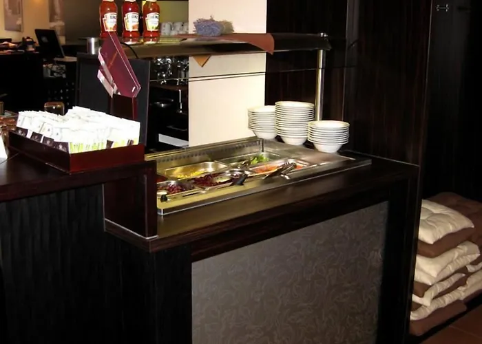 Konoba 3* 멕켄하임